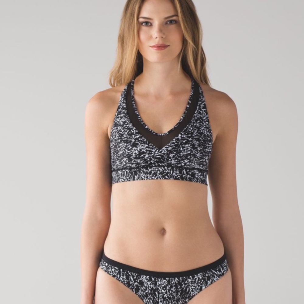lululemon athletica Black & White Marble bathing suit TOP ONLY